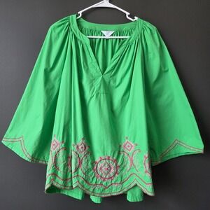 Crown & Ivy Curvy 2X Green Pink Embroidered Scallop Hem Cotton Boho Blouse